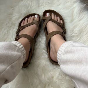 Mayari Birkenstock sandals for women